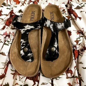 Cowhide leather sandals, new in bag!